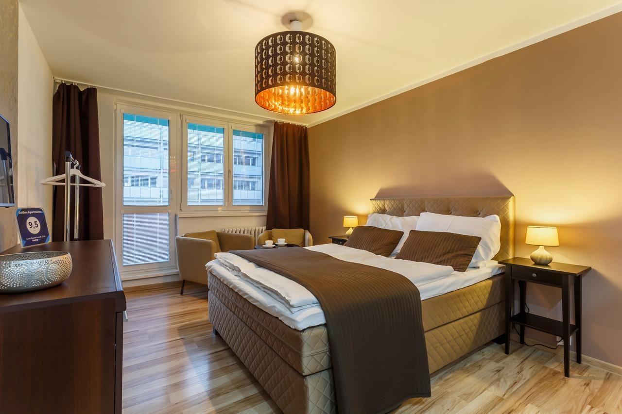 Golden Apartments Острава Экстерьер фото